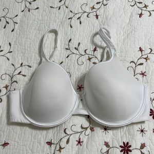 NWOT Vanity Fair Underwire Bra Style 75335 Size 38D